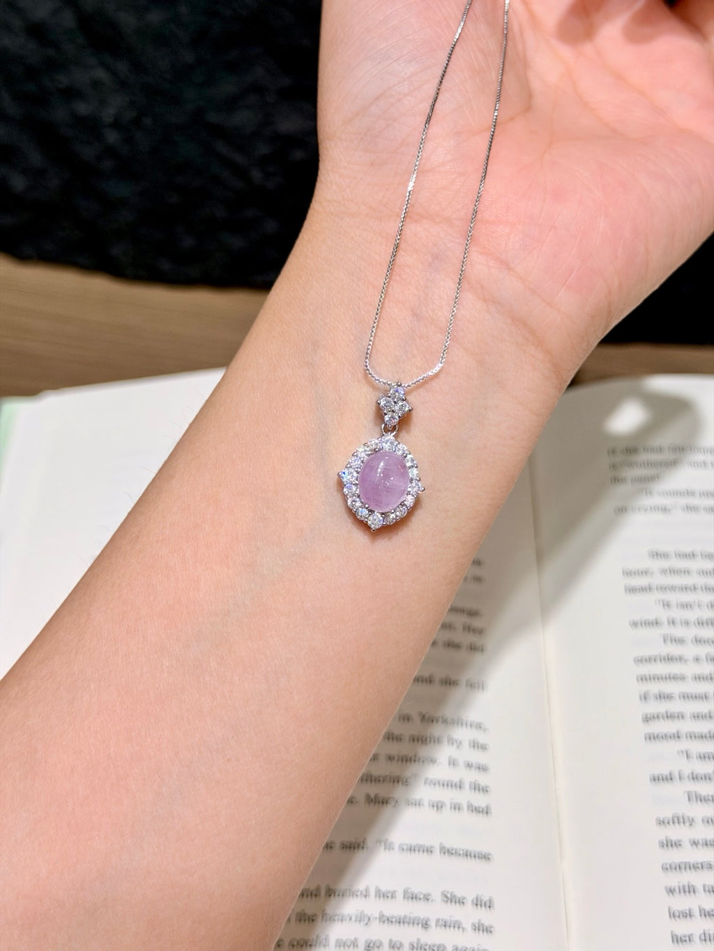 Natural Kunzite Oval Halo Pendant with Chain