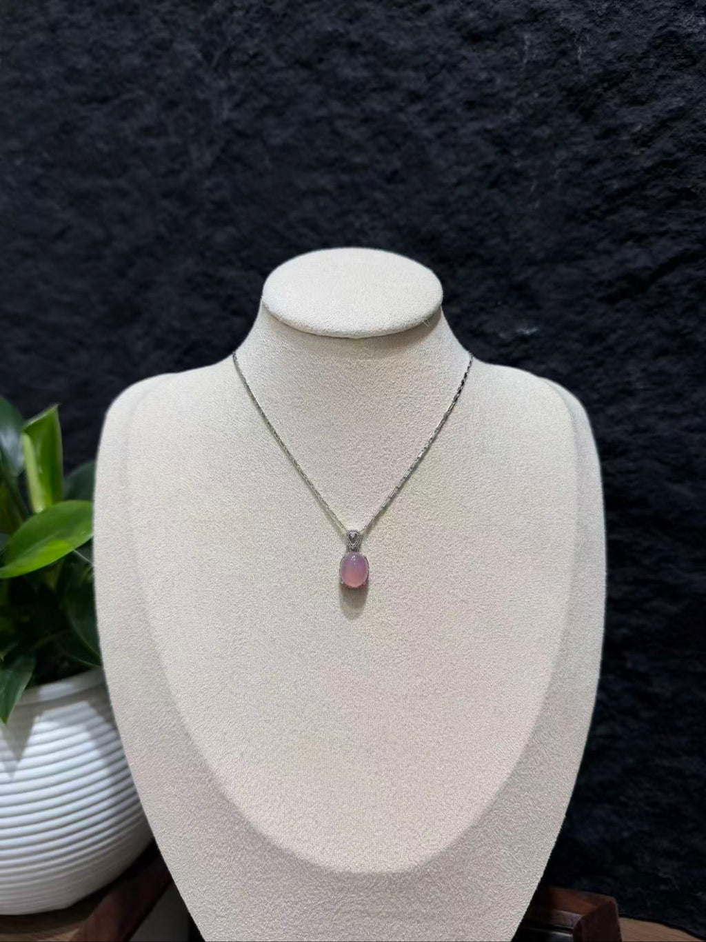 Pink Quartz Oval Pendant with Chain