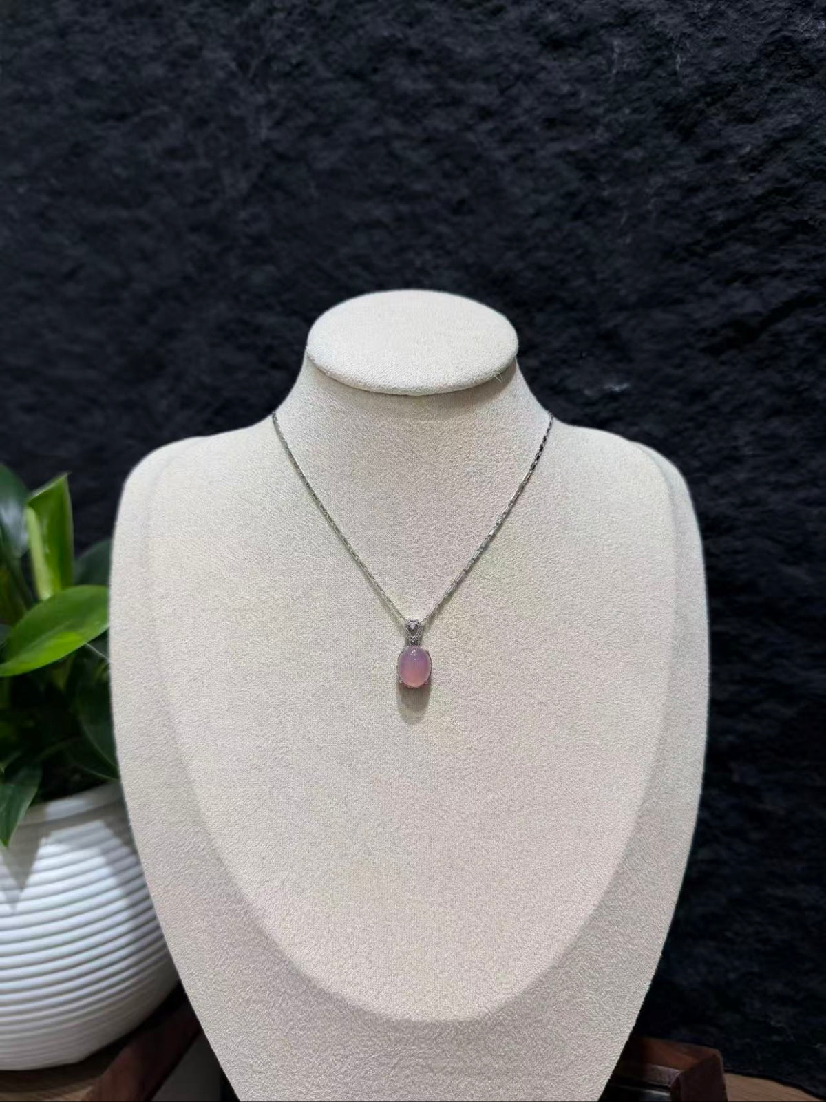 Pink Quartz Oval Pendant with Chain