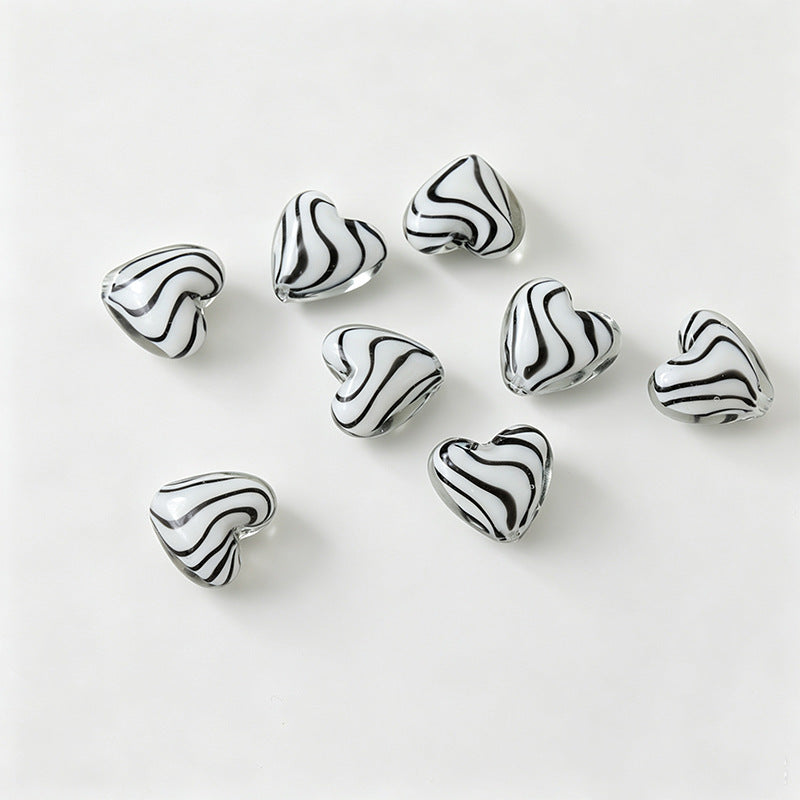 Vintage Tiger Pattern Heart Glazed Beads
