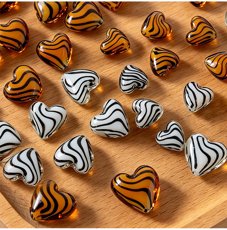 Vintage Tiger Pattern Heart Glazed Beads