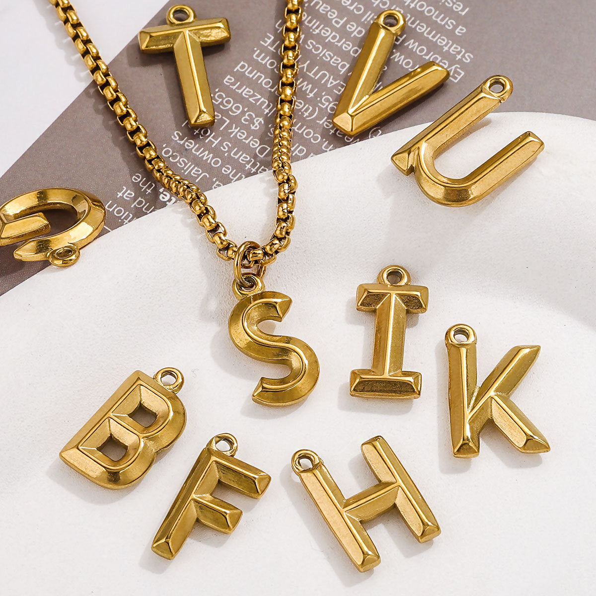18K Gold-Plated Stainless Steel A–Z Letter Pendant Charms 5pcs