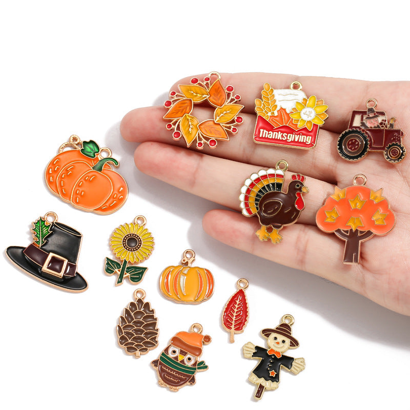 Thanksgiving Turkey Alloy Charms – Colorful Fall Holiday Enamel-Style Pendants for DIY Bracelets, Keychains & Jewelry Making