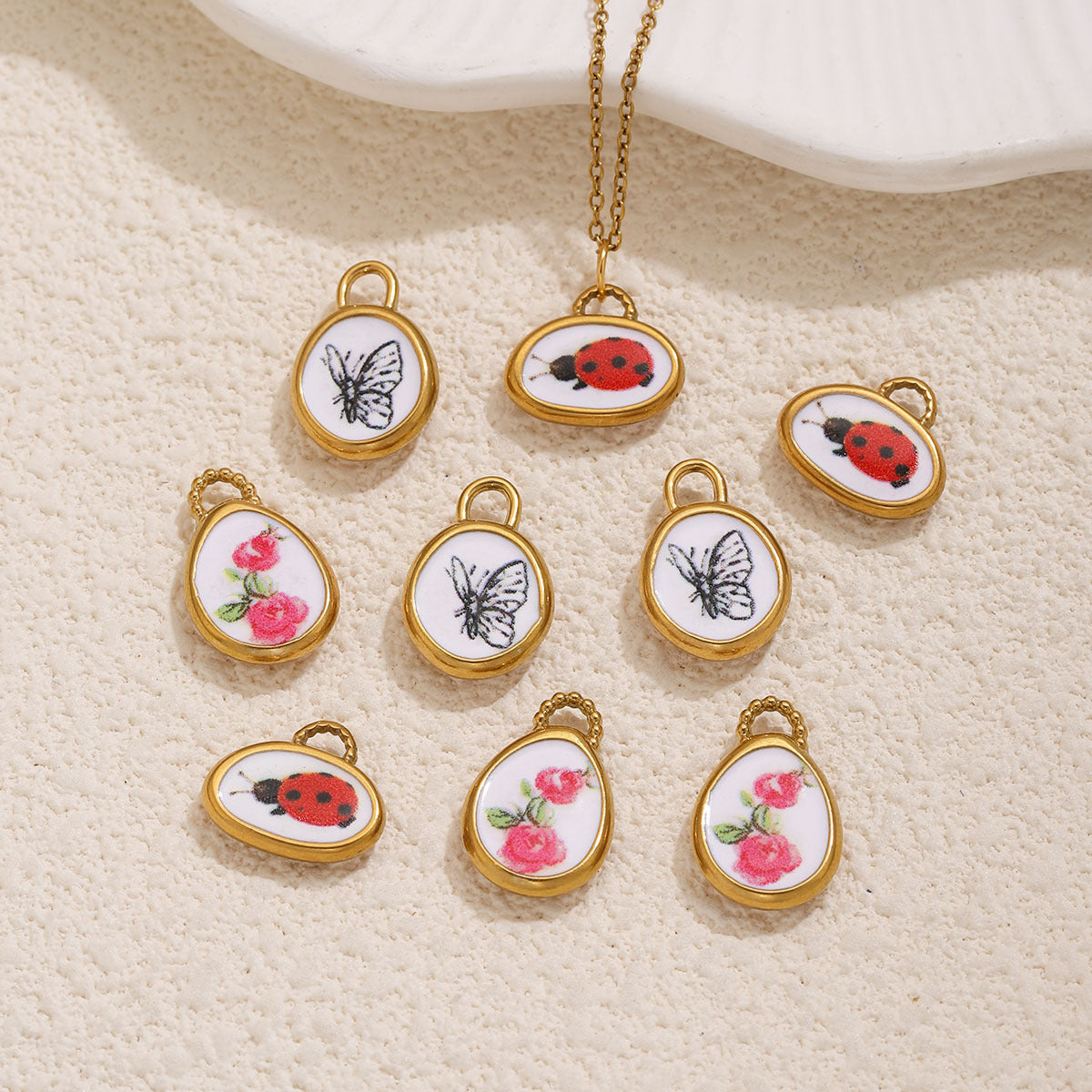 18K Gold-Plated Stainless Steel Vintage Printed Enamel Pendant Charm 3pcs