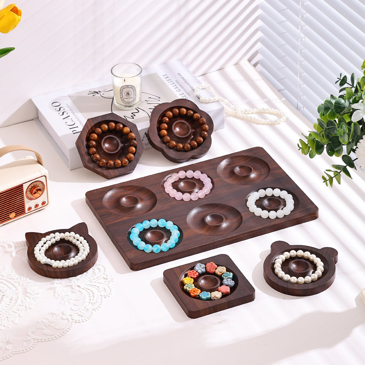 Walnut-Pattern Wooden Bead & Bracelet Display Tray – Vintage Jewelry Display Plate for Gemstone Bracelets, Craft Fairs & Market Stalls