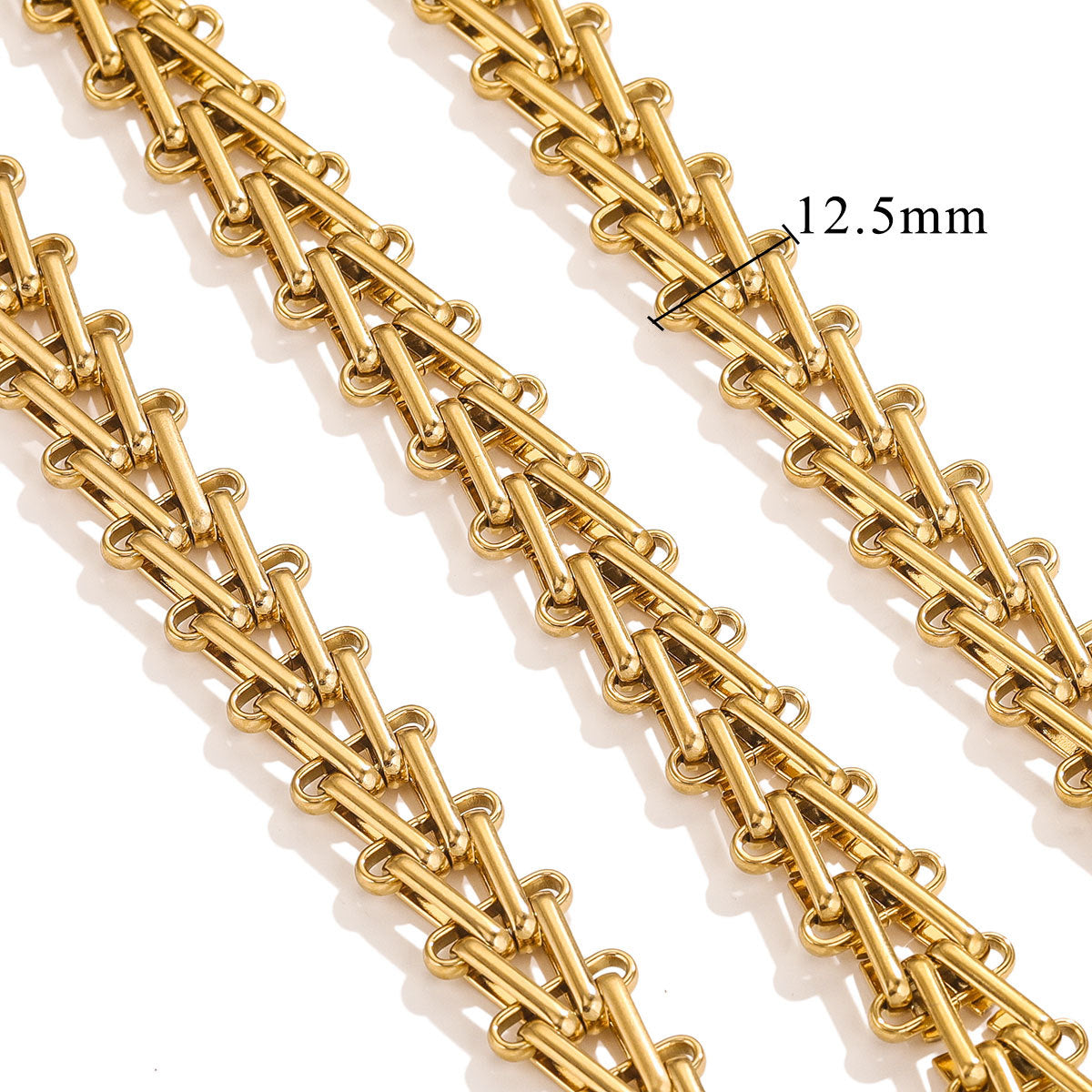 Geometric Triangle Ladder Chain by the Meter
