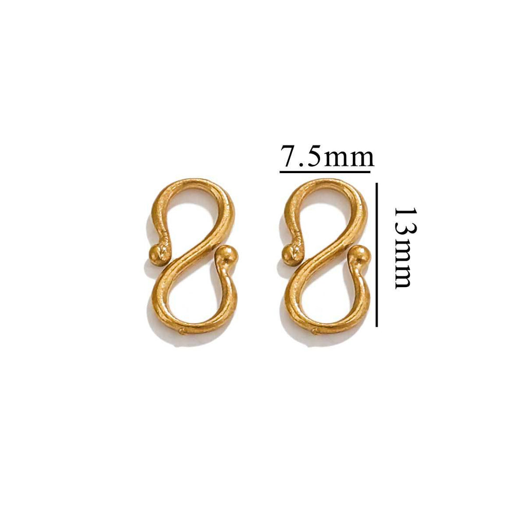 Two gold S-shaped hook clasps with 7.5mm by 13mm measurements on a white background.