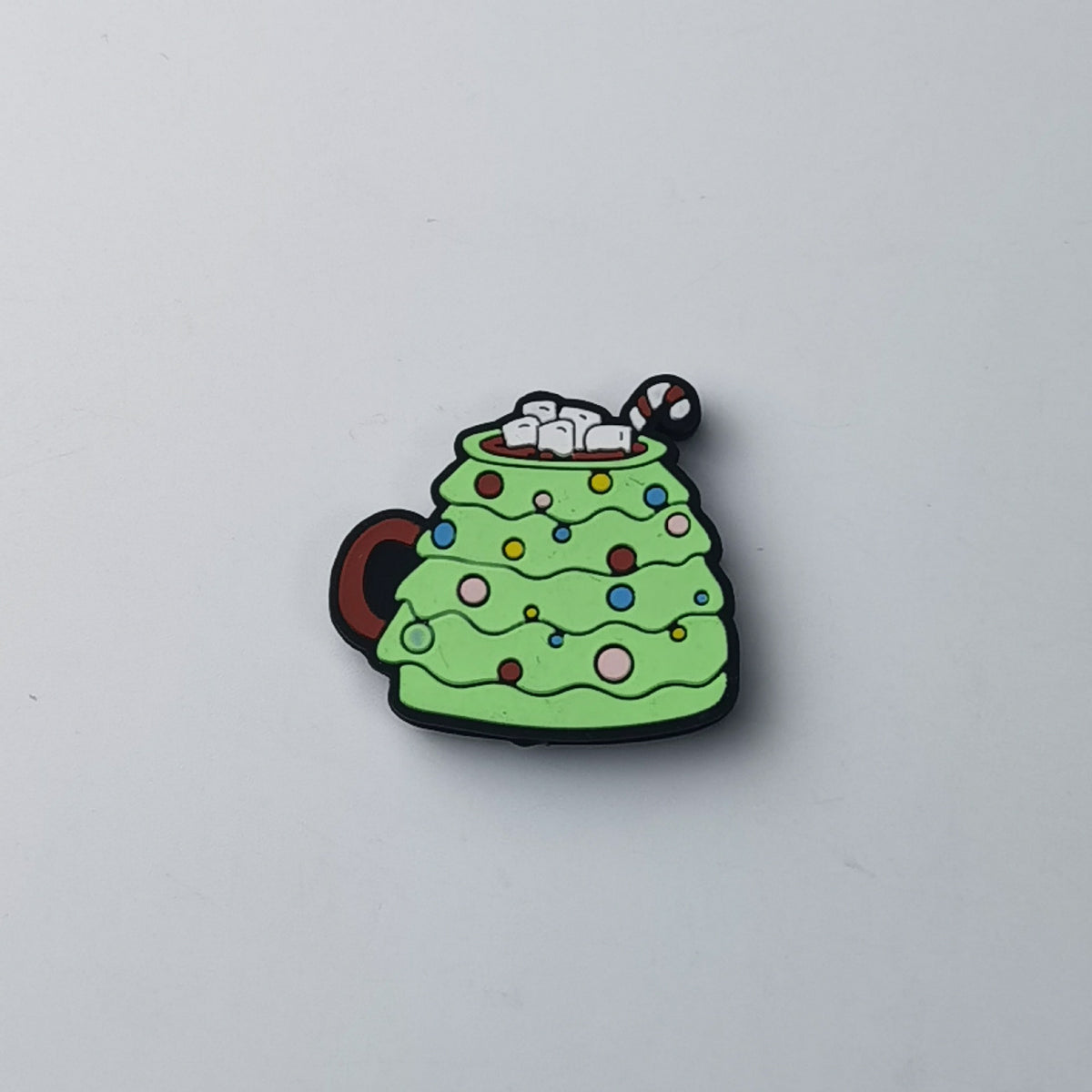 Green hot cocoa mug silicone focal bead shaped like Christmas tree, with marshmallows and candy cane