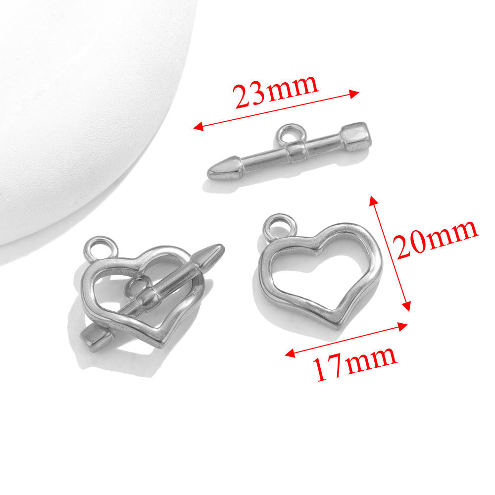 Steel heart-shaped toggle clasps with red dimension arrows showing 23mm, 20mm, and 17mm on white background
