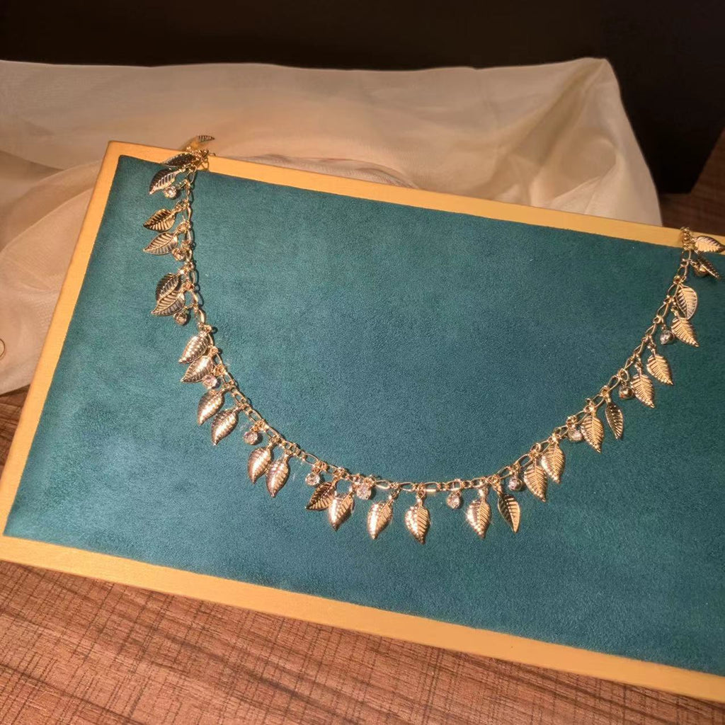 Swaying Leaf Crystal Fringe Chain – 10 Meters