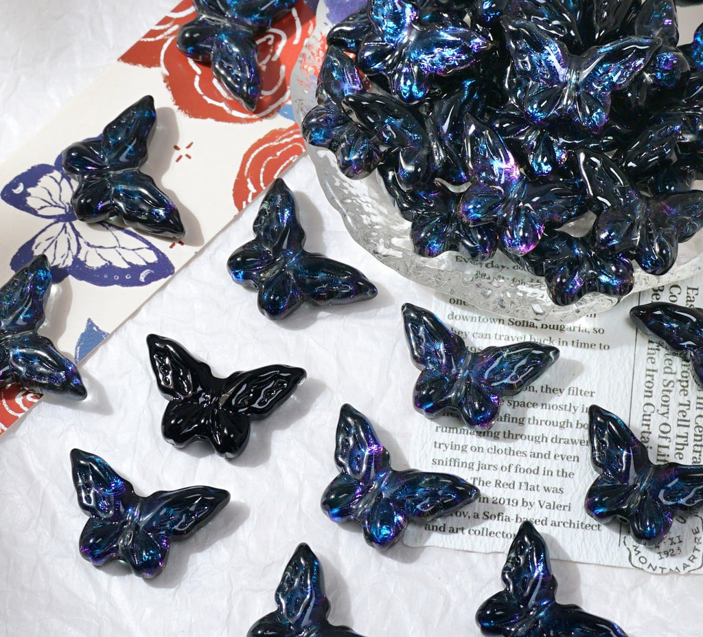 Glazed Engraved 3D Butterfly Beads (Vertical Hole)